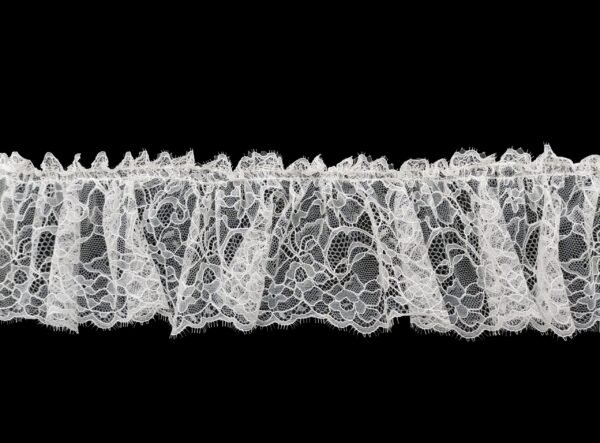 Ruche Pizzo con Doppia Cucitura Laterale