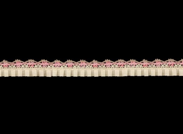 Ruche Fettuccia Con Pizzo tombolo