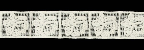 Pizzo Macramè Dritto