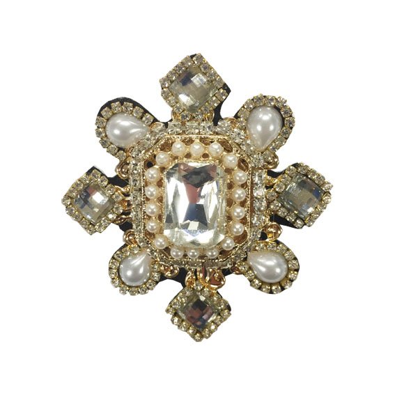 Spilla Gioiello Con Pietre E Catenina Strass