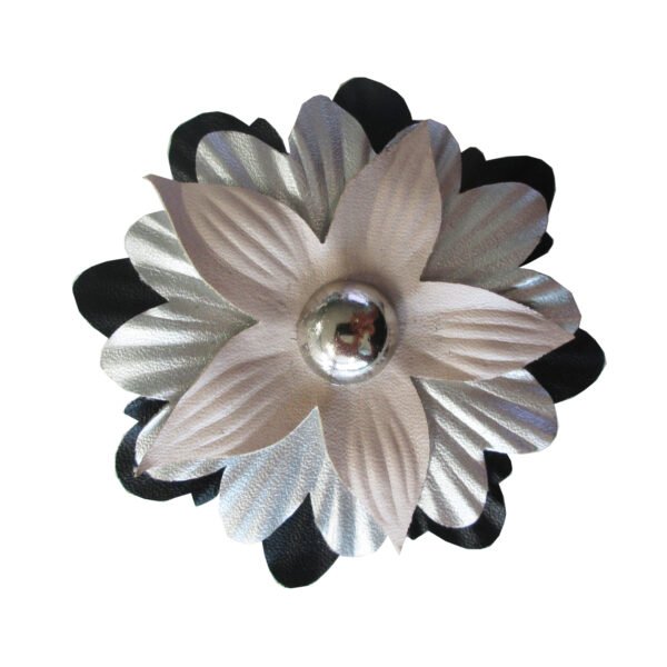 Spilla Fiore Finta Pelle E Borchie